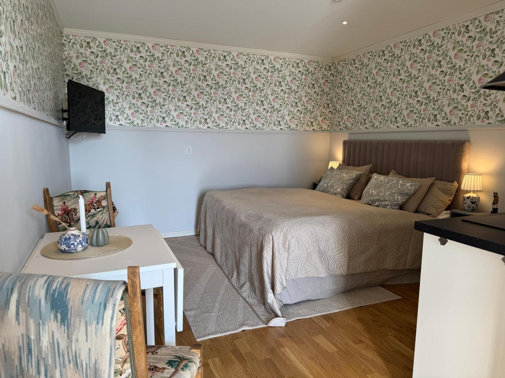 Bauernhof Kvarnviks Gard Close To Sea & Charming Country